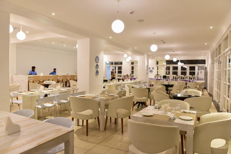 Silver Sands Serenity होटल 4*