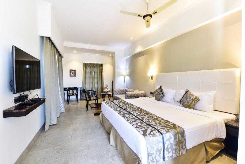 Silver Sands Serenity Hotel Candolim